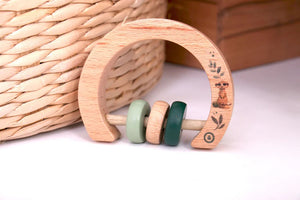Grow Baby - Wooden Rattle - On Safari