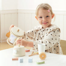 Load image into Gallery viewer, Tooky Toy Wooden Blender Set