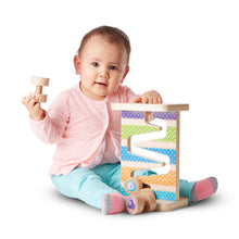 Load image into Gallery viewer, Wooden Safari Zig-Zag Tower - Melissa &amp; Doug